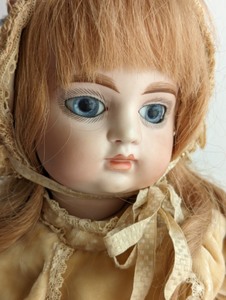 lot 91 image: 1980 Butler Reproduction Doll