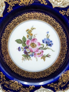 lot 311 image: Honenberg Bavaria Cobalt and Gold Porcelain Dish