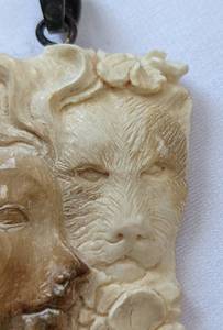lot 332 image: Figural Carved Bone Pendant