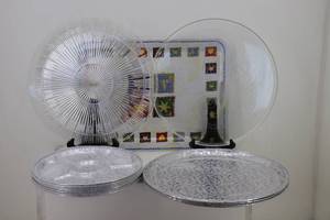 Large PlasticAluminum Serving Trays