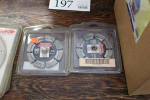 lot 197 image: Lot of (2) Virginia Abrasives 4 WetDry Saw Blades (New )