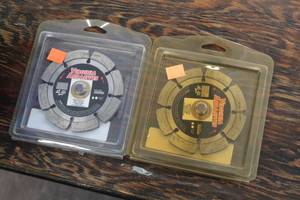lot 198 image: Lot of (2) Virginia Abrasives 4 WetDry Saw Blades (New )