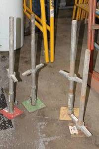 lot 148 image: Lot of (4) 18 Scaffolding Adjustable Legs