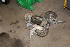 lot 147 image: Lot of (4) Scaffolding Caster Wheels