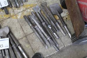 lot 334 image: Lot of (9) Jack Hammer Bits