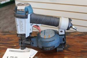 lot 175 image: Bosch RN175 Airhammer Pneumatic Roofing Coil Nailer