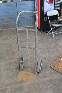 lot 179 image: Hand Truck