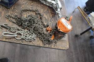 lot 181 image: Jet 1-Ton Chain Hoist