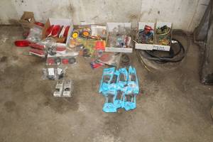 lot 304 image: TrailerRV Wiring Supplies