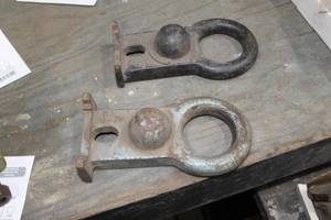 lot 310 image: Lot of (2) Pintle Hitch Adapters