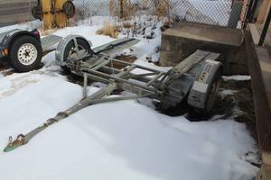 lot 108 image: 2012 Car Caddy Single Axle Tow Dolly Trailer - 79 wide between wheels