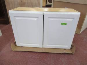 Hampton Assembled 36x23.5x12 in. Wall Bridge Kitchen Cabinet in Satin White. Cracked Front Top.