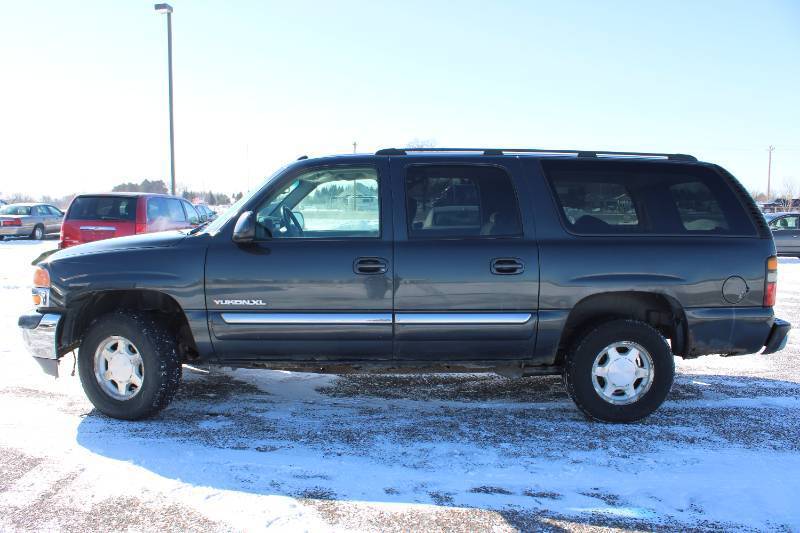 2005 GMC Yukon XL 1500 - 4x4