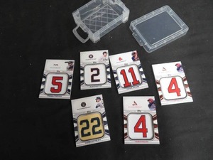 COMMEMORATIVE JERSEY NUMBER MEDALLION CARDS - VARY IN PLAYER