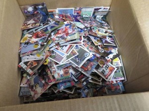 SPORTS CARDS
