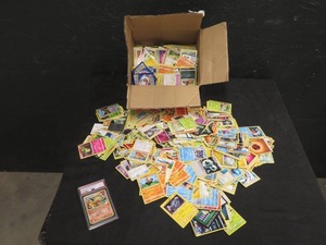 POKEMON CARDS W PSA GRADED CHARIZARD INCLUDED
