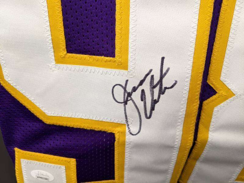 lot 373 image: Minnesota Vikings NFL Football Autographed Jersey Signed by Jesse Ventura - B