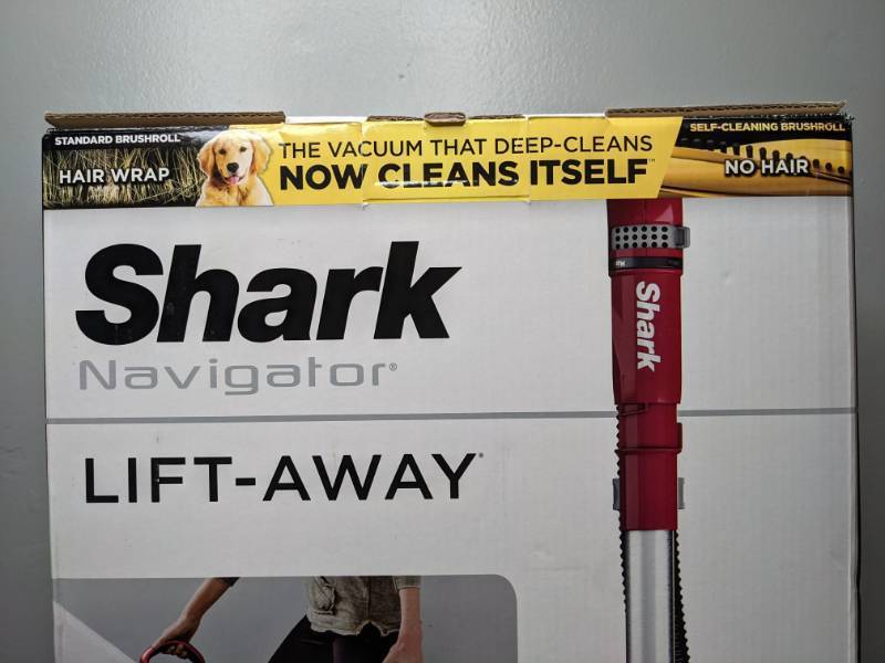 lot 17 image: Brand New Shark Navigator Lift Away Upright Vacuum HEPA Filter Hair Removal - T