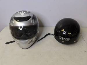 lot 111 image: Set of 2 Motorcycle Helmets Raider Snell Dot and HJC Dot - Z