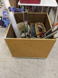 lot 159 image: Miscellaneous Tools Box Beam Level, Right Angle Ruler and More - R