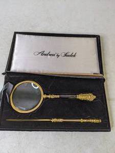 lot 126 image: Vintage Andrea by Sadek Magnifying Glass and Letter Opener Set - Z