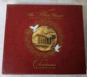 lot 227 image: The White House Historical Association Christmas Ornament 2013 - Z