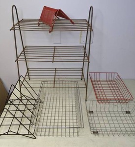 lot 303 image: Set of (6) Wire Racks - N