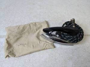 lot 290 image: Vintage General Electric Co Iron - N