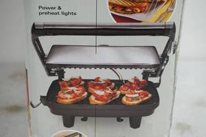 lot 21 image: Hamilton Beach Panini Press
