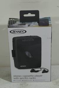 lot 98 image: Jensen Portable Stereo Cassette Player with AMFM Radio