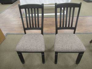 lot 238 image: Signature Design by Ashley Tyler Creek Dining Room Chair (Set of 2), D736-01 - Store Display.