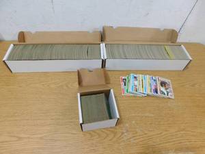 lot 71 image: 1978 Topps Football 1,750 Cards