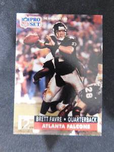 lot 93 image: 1991 Pro Set Brett Favre Rookie Card #762