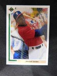lot 23 image: 1991 Upper Deck Baseball Michael Jordan Rookie Card #SP1 Mint