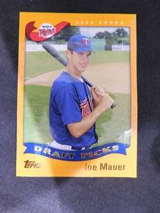 lot 101 image: 2002 Topps Joe Mauer Rookie Card #622 Twins Great
