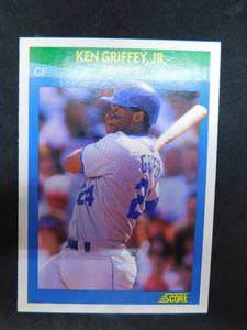 lot 113 image: 1990 Score Rising Stars Ken Griffey Jr. #3 HOFer