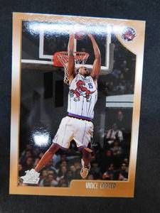 lot 170 image: 1998 Topps Vince Carter Rookie Card #199 SWEET