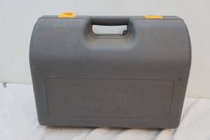 lot 24 image: power tools