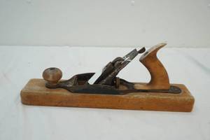lot 69 image: jack plane