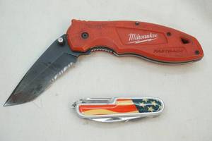 lot 72 image: pocket knives