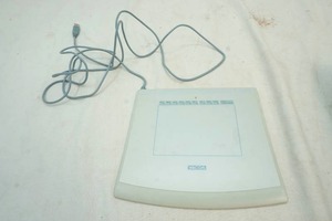 lot 129 image: graphics tablet