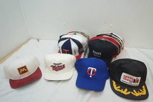 lot 168 image: baseball caps