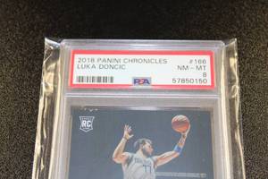 2018-19 Chonicles Luminance Luka Doncic #166 PSA 8 Rookie Card