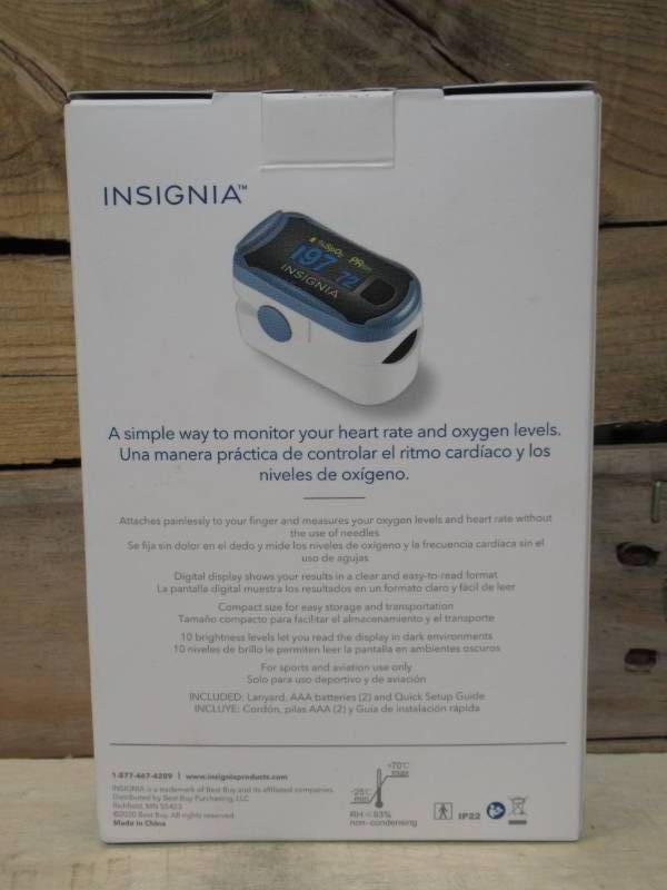 lot 126 image: Insignia - Pulse Oximeter with Digital Display - White