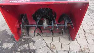 Craftsman 28 Wide Snow Blower W Electric Start