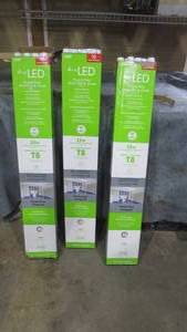 (24) Plug and Play LED Bulbs