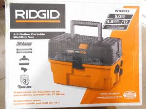 lot 4 image: RIDGID 4.5 Gallon 5.0-Peak HP ProPack WetDry Shop Vacuum with Fine Dust Filter, Expandable Hose and Accessories