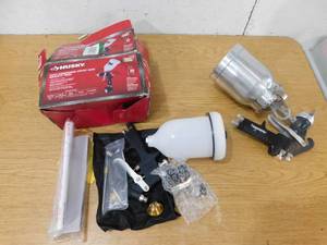 lot 21 image: (2) Paint Air Spay Guns