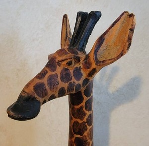 lot 49 image: Carved African Giraffe Decor Figure