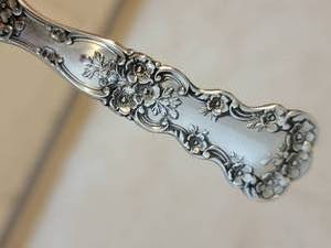 lot 51 image: Gorham Buttercup Sterling Silver Baby  Kids Flatware